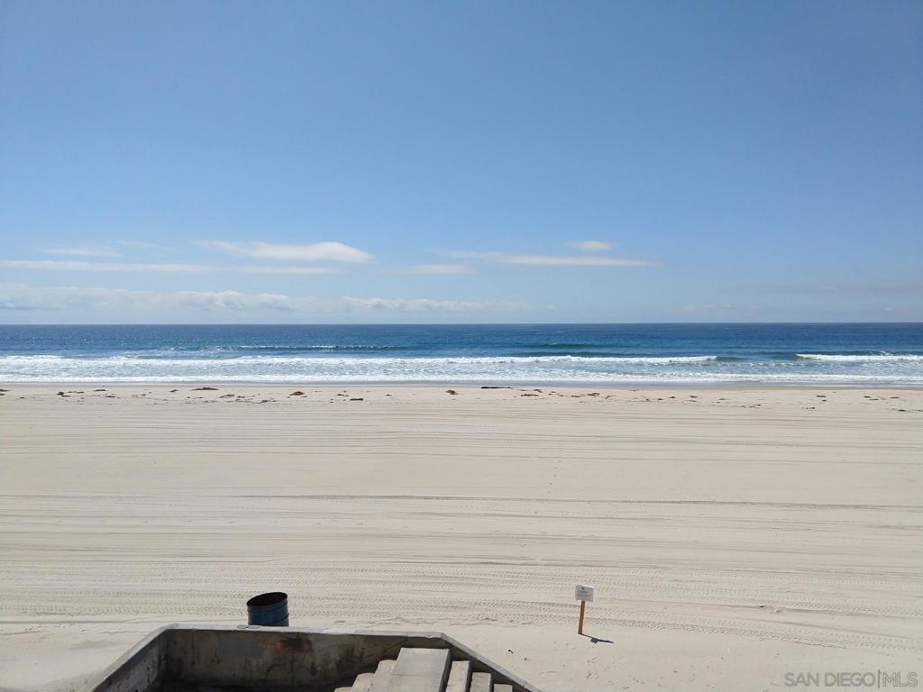3755 Ocean Front Walk Property Photo 17