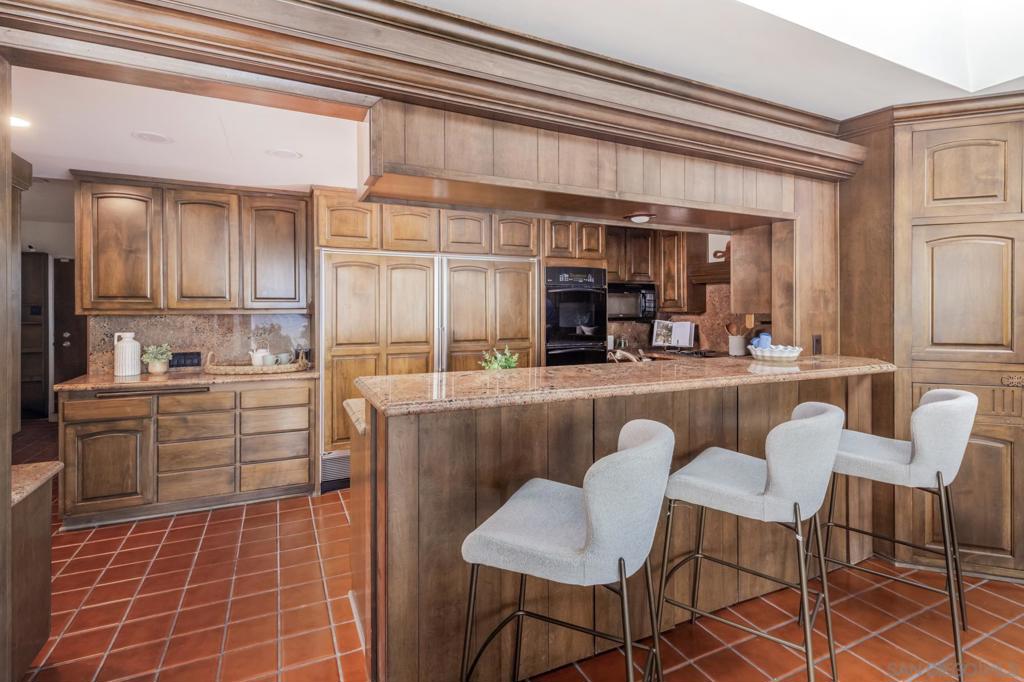 2977 Ocean Street Property Photo 13