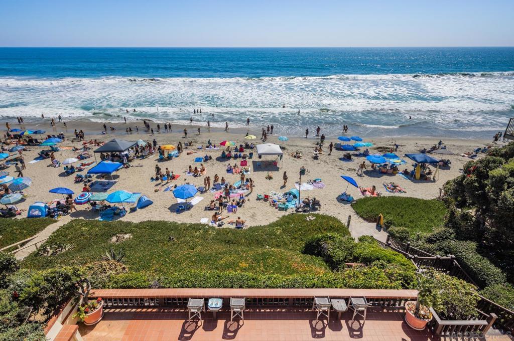 2977 Ocean Street Property Photo 32