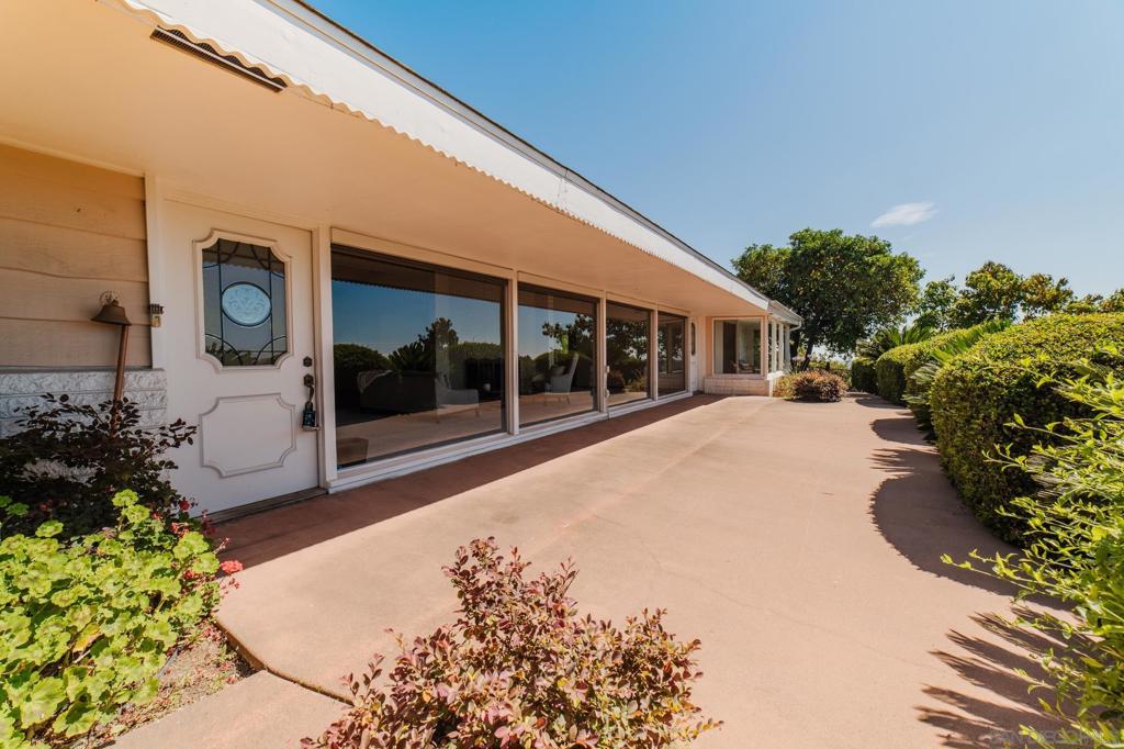 4844 La Cruz Pl Property Photo 1
