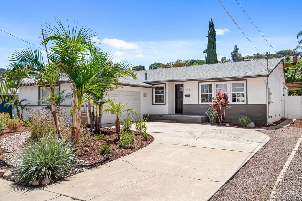 1076 Grouse St Property Photo 42
