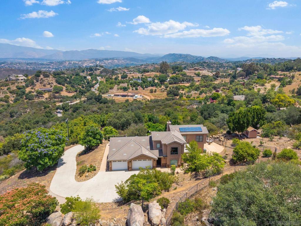 12443 Mirar De Valle Property Photo 1