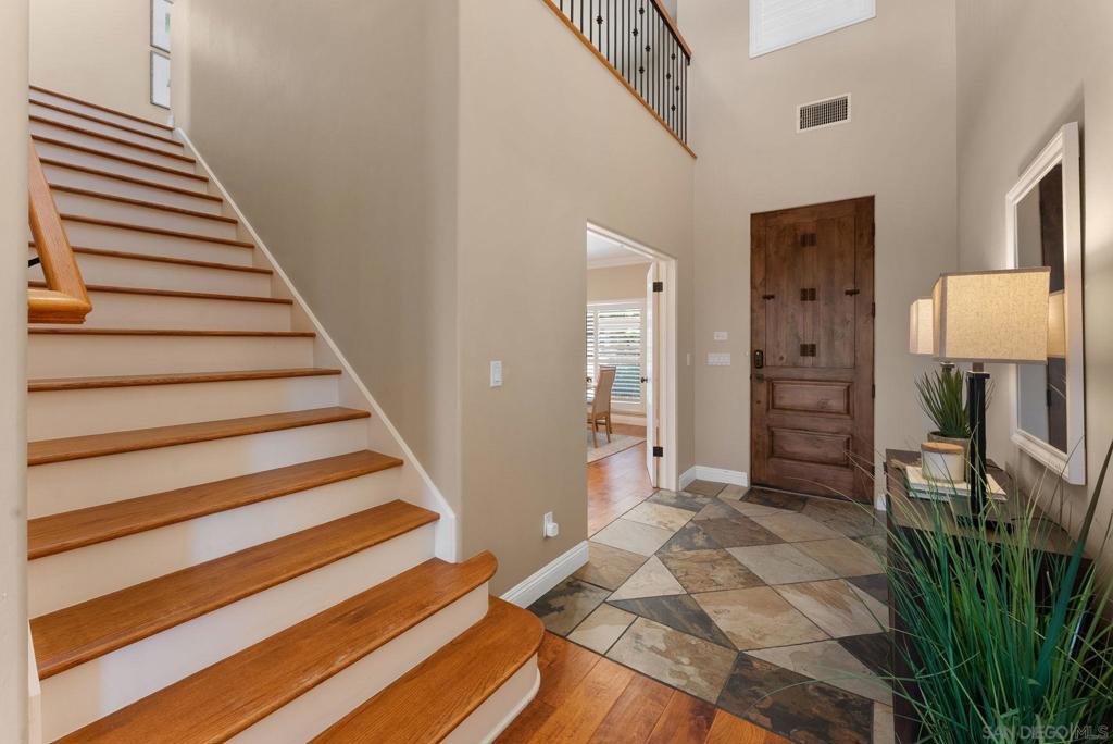 12443 Mirar De Valle Property Photo 23