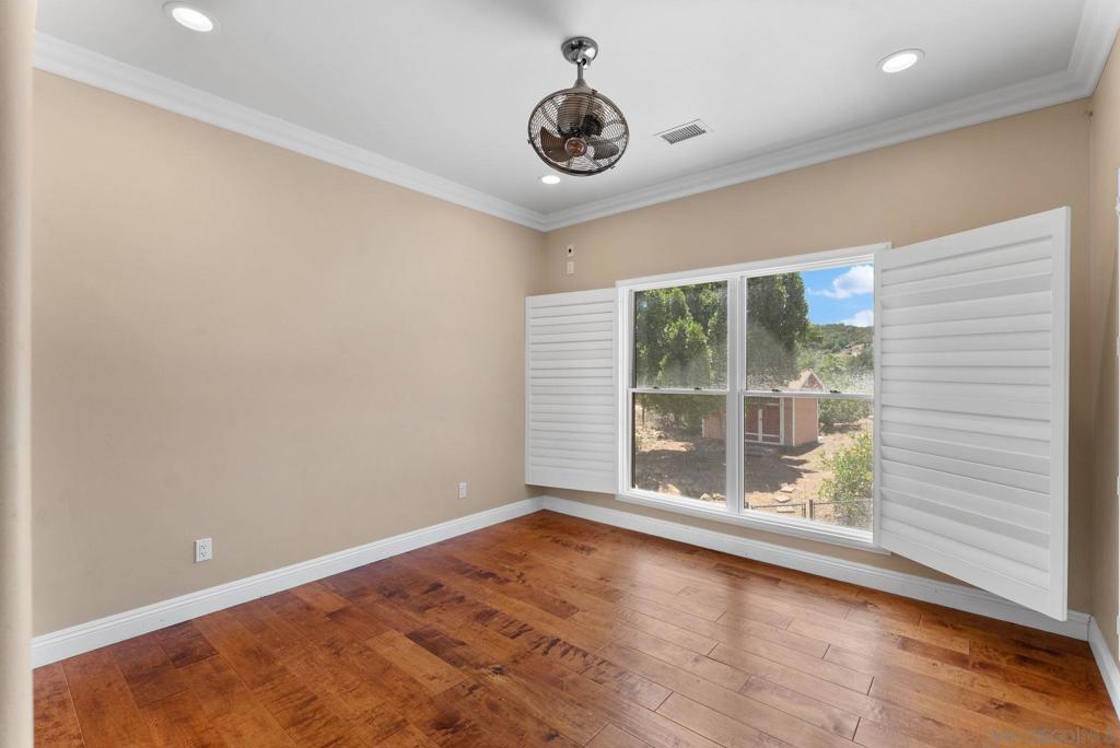 12443 Mirar De Valle Property Photo 32