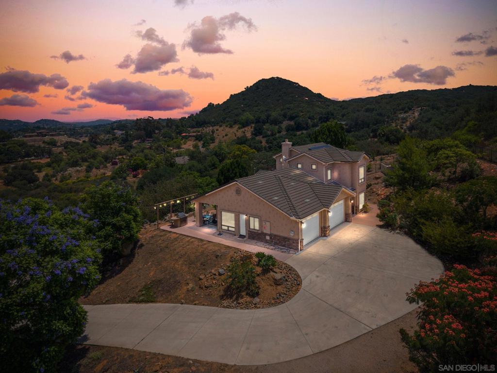 12443 Mirar De Valle Property Photo 53