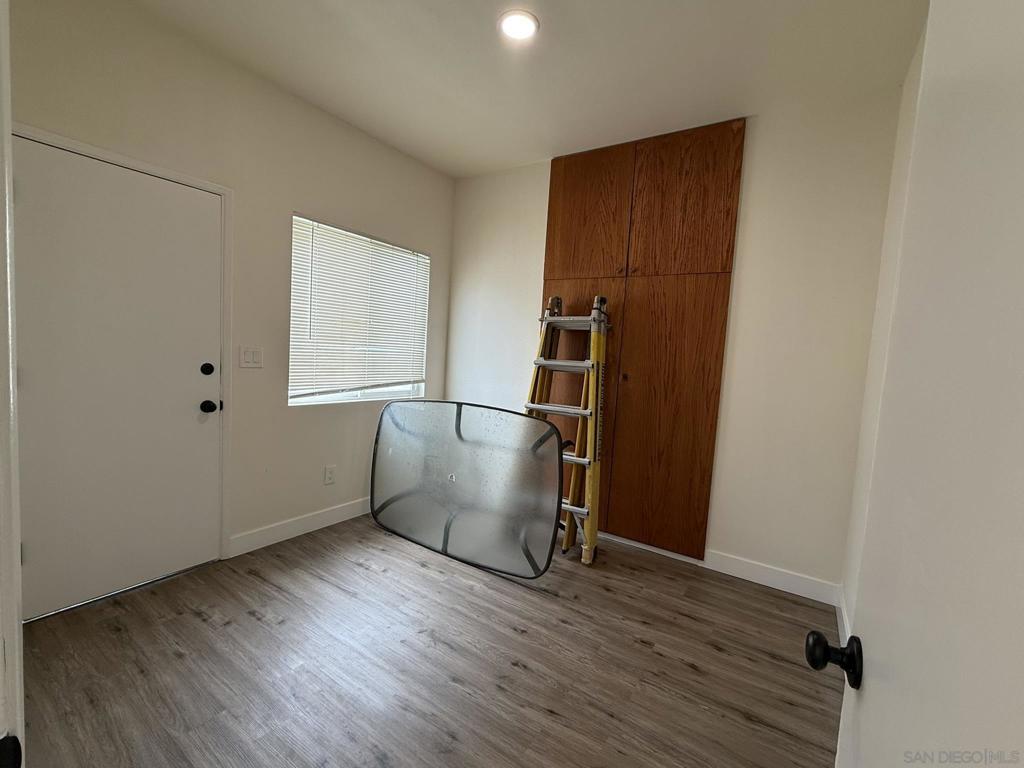 6527 La Jolla Blvd Property Photo 12