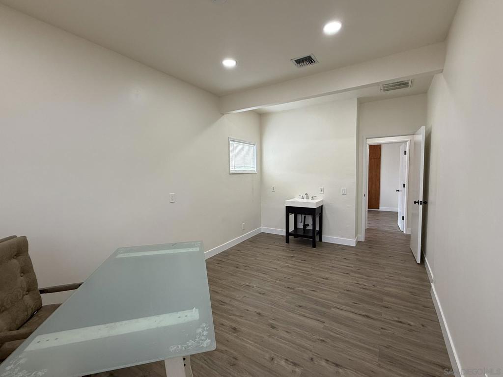 6527 La Jolla Blvd Property Photo 21