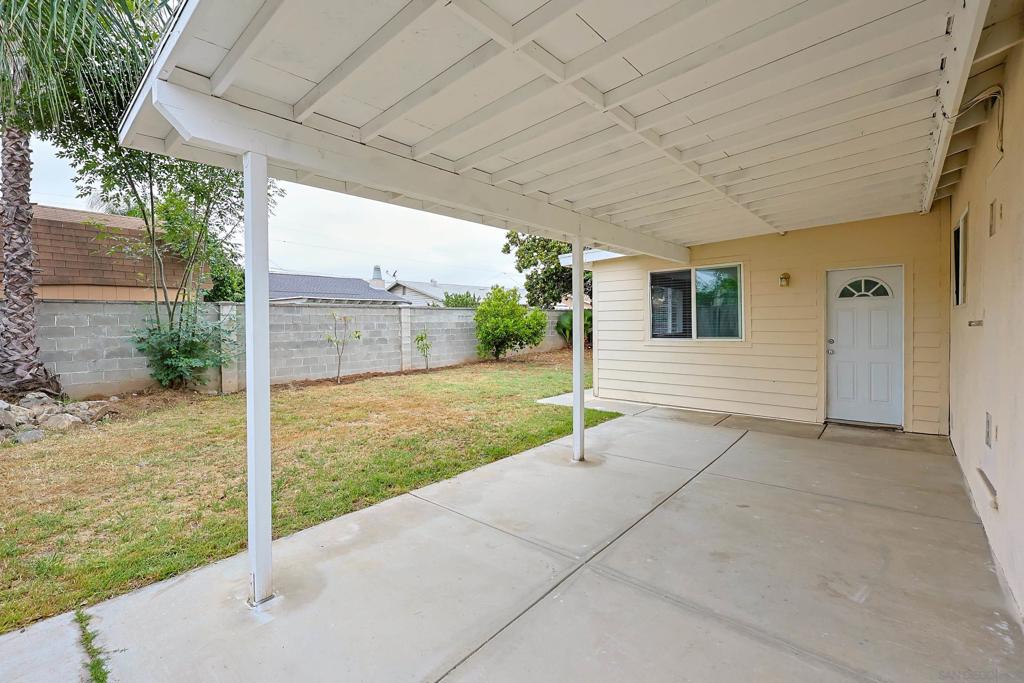 819 Daisy St Property Photo 32