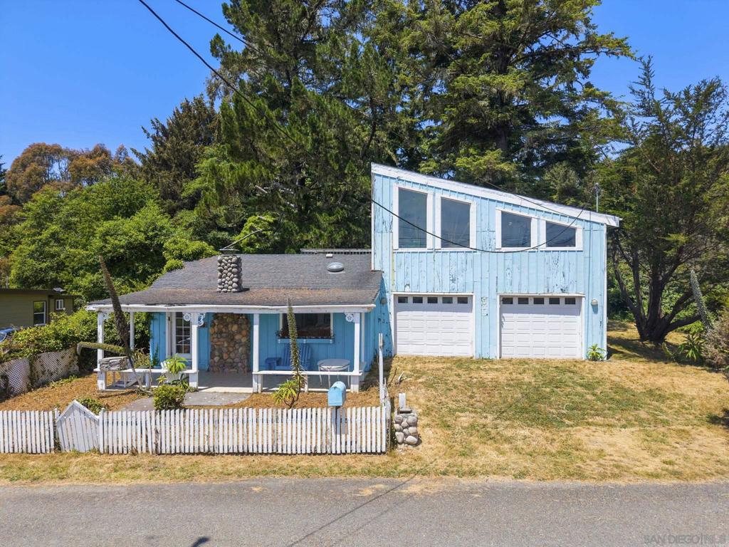 101 Salmon Harbor Rd