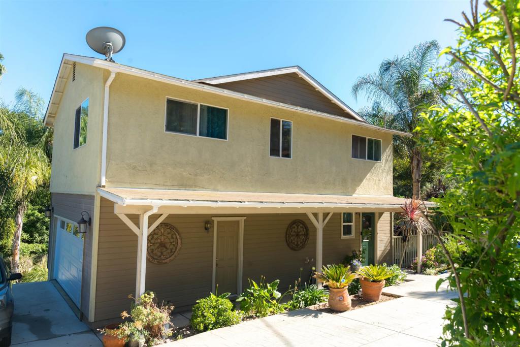 10179 Canyon Dr Property Photo 1