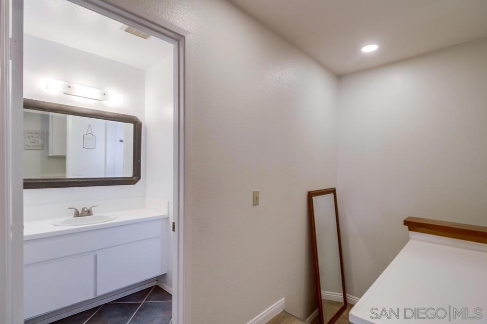 2722 Ariane Dr 40 Property Photo 35