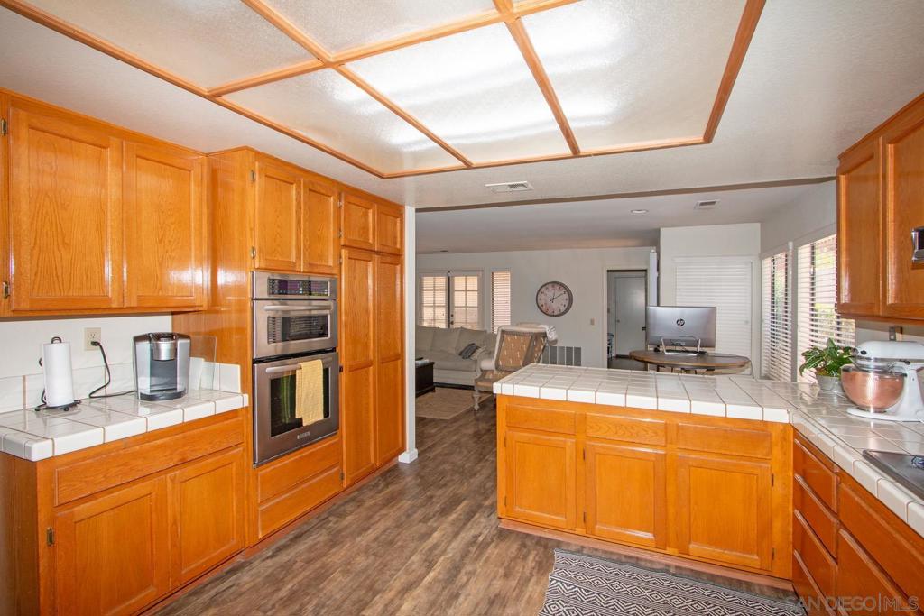 1115 Inspiration Lane Property Photo 22