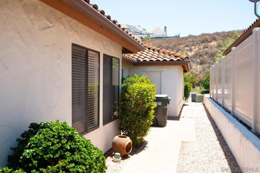 1115 Inspiration Lane Property Photo 35