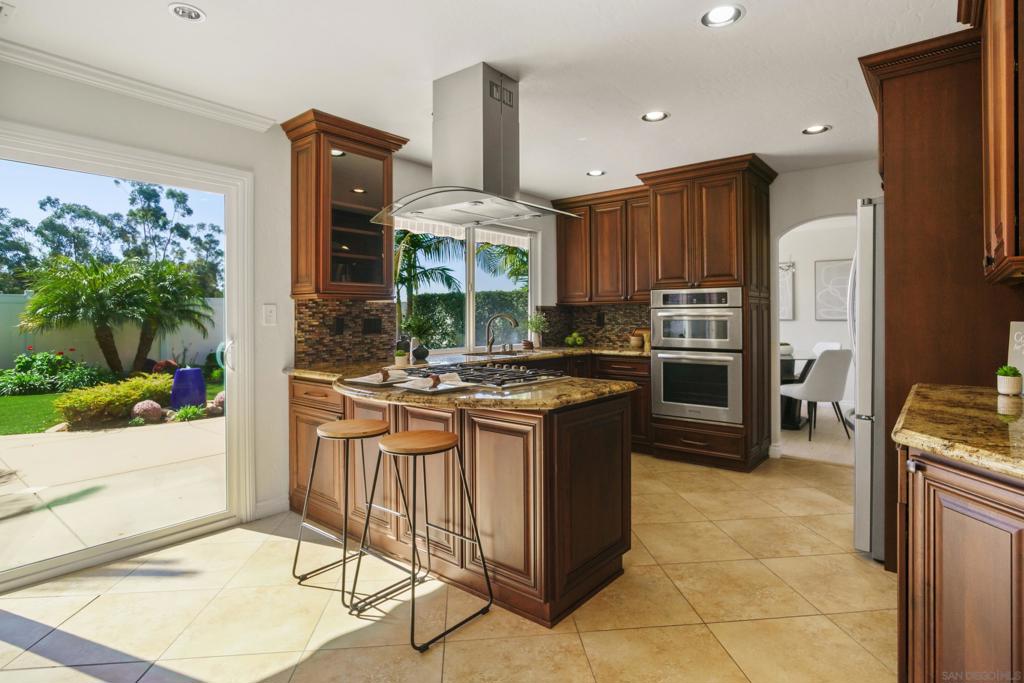 9932 Ironwood Place Property Photo 14