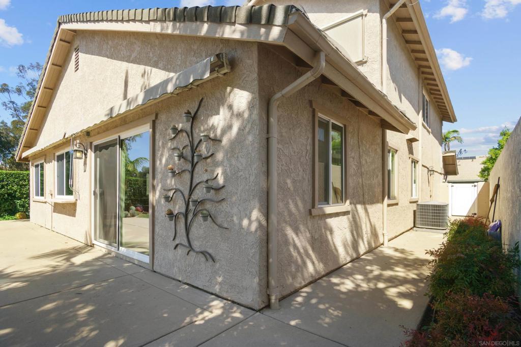 9932 Ironwood Place Property Photo 41