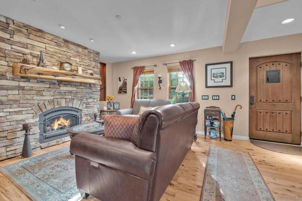 3839 Deer Lake Park Rd Property Photo 19