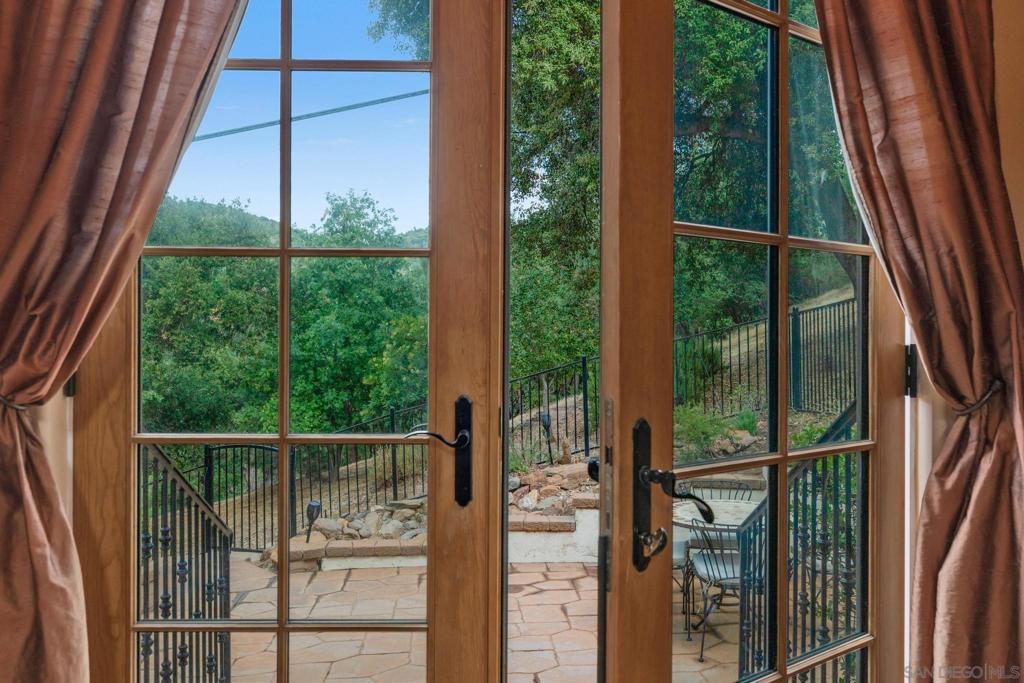 3839 Deer Lake Park Rd Property Photo 30