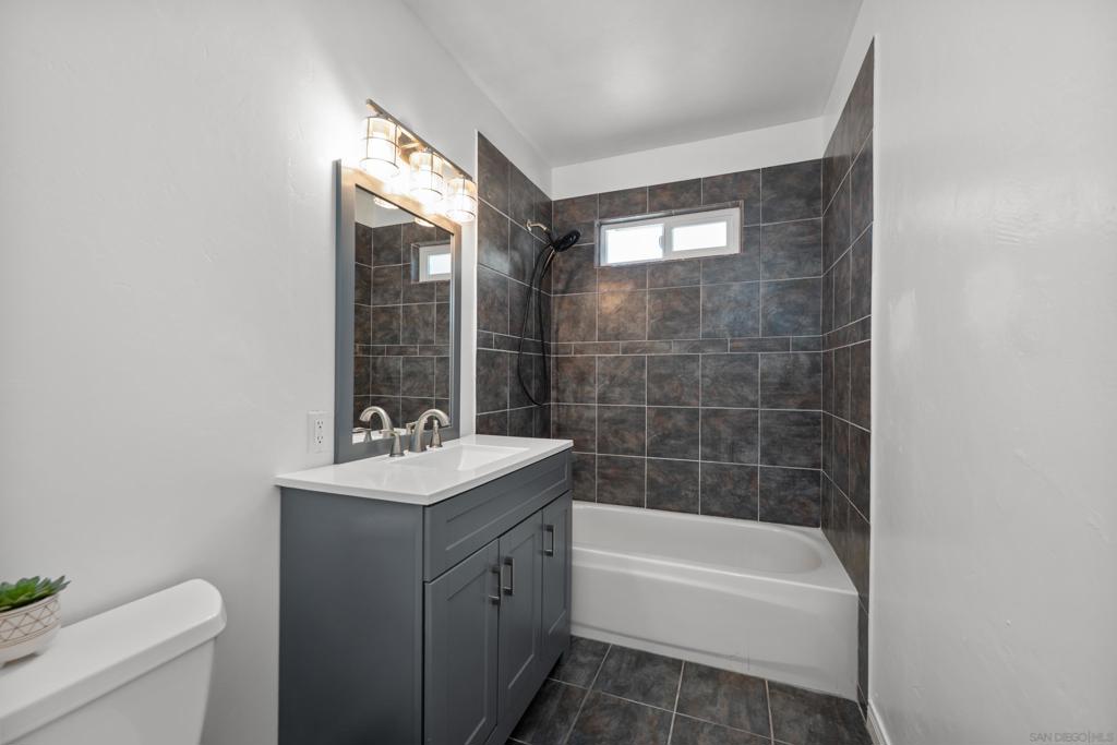 8080 Poplin Dr Property Photo 13
