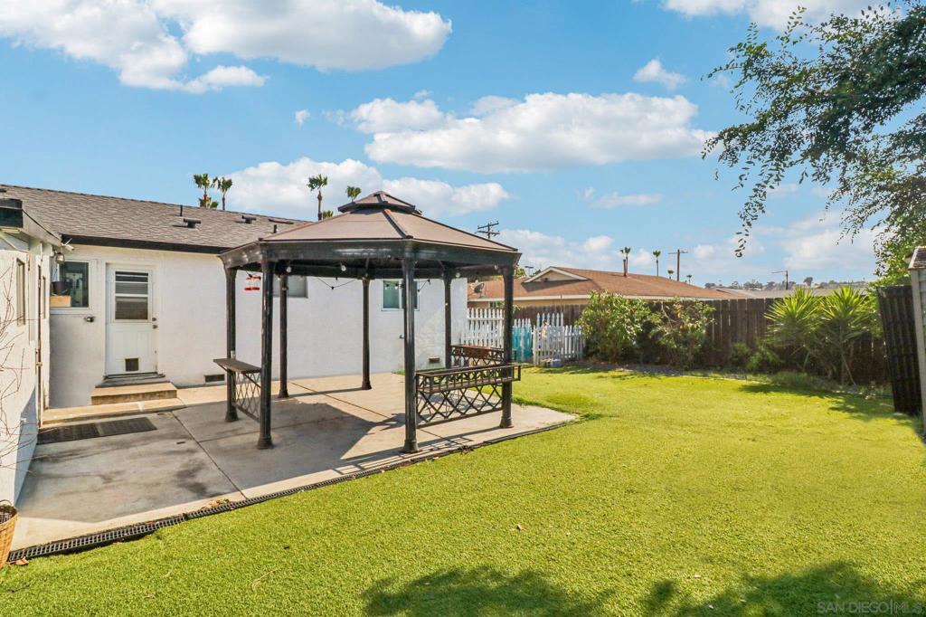 8764 Orville Street Property Photo 13