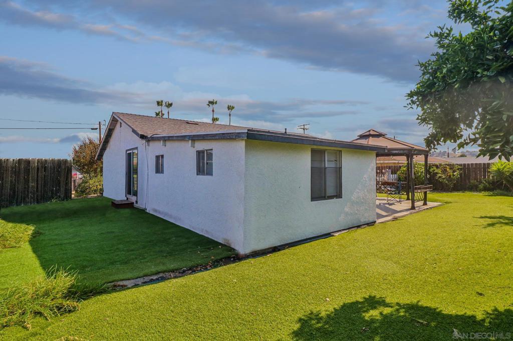 8764 Orville Street Property Photo 14