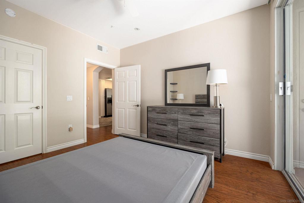 9253 Regents Rd A107 Property Photo 8