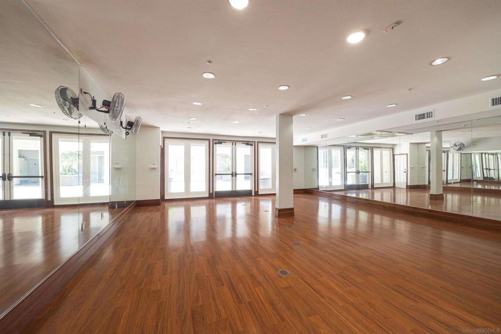 9253 Regents Rd A107 Property Photo 20