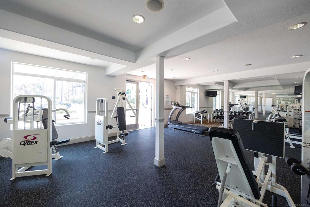 9253 Regents Rd A107 Property Photo 21