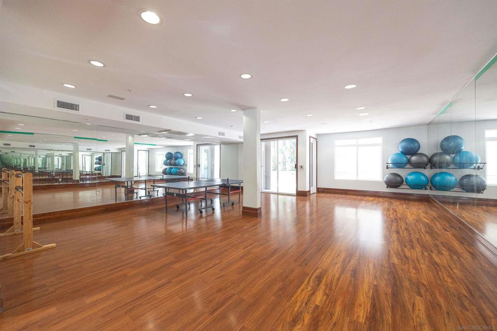 9253 Regents Rd A107 Property Photo 23