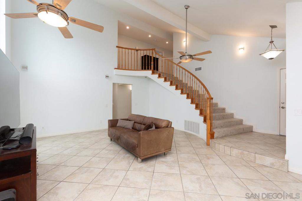 17924 Cabela Dr Property Photo 5