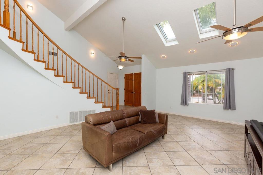 17924 Cabela Dr Property Photo 10