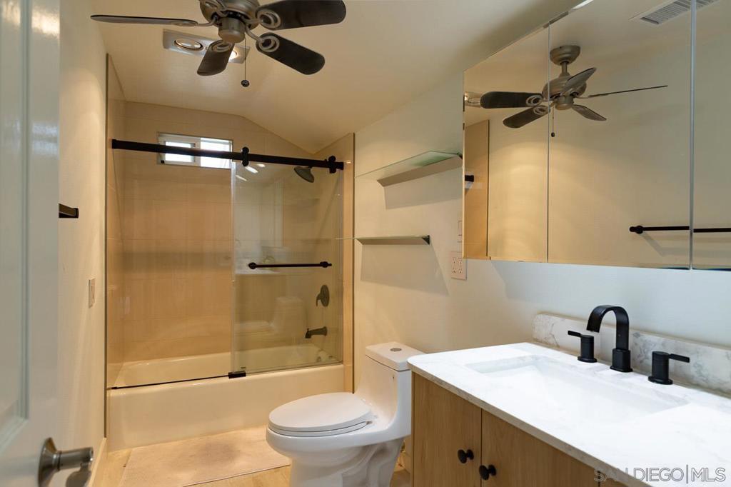 17924 Cabela Dr Property Photo 23