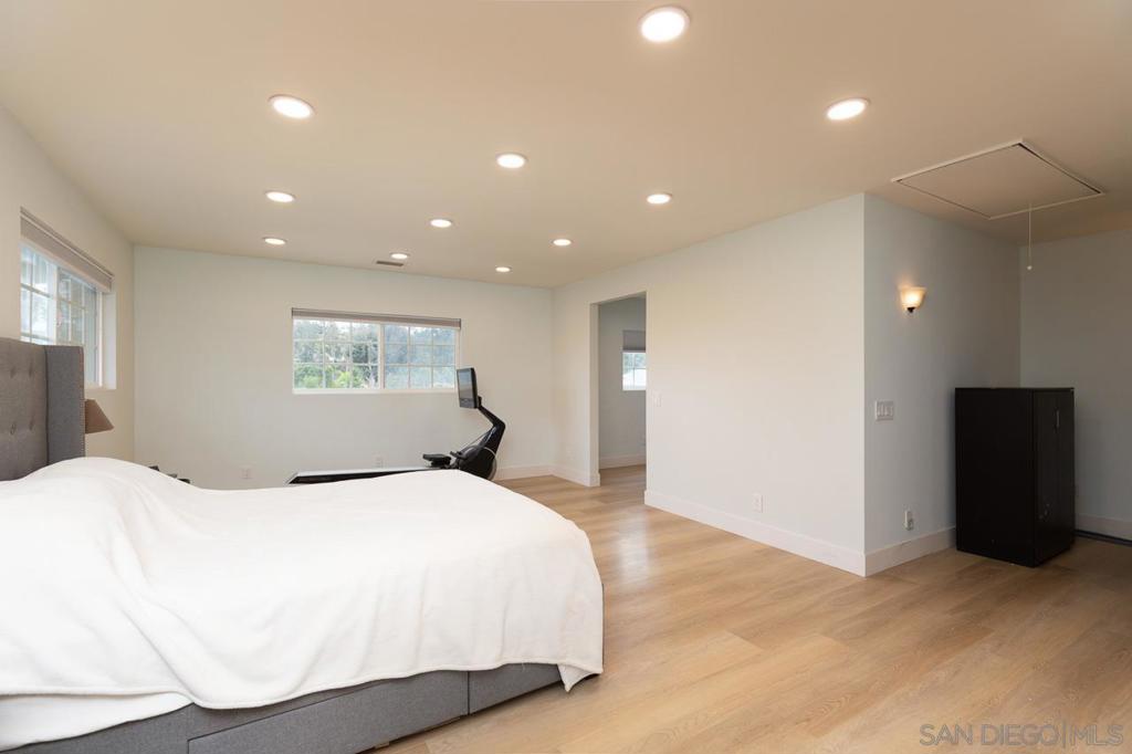 17924 Cabela Dr Property Photo 28