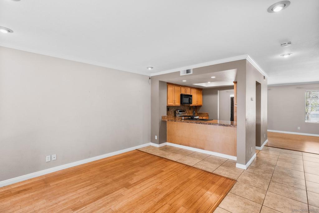 1984 Manzana Way Property Photo 14
