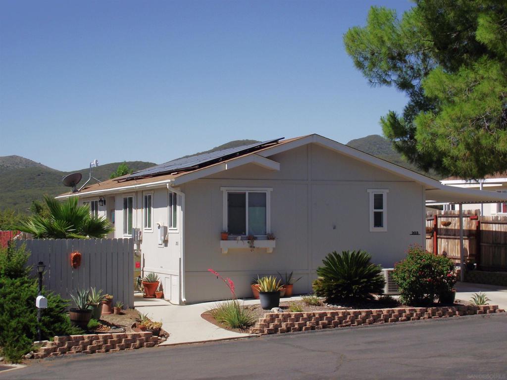 35109 Highway 79 Spc 203 Property Photo 2