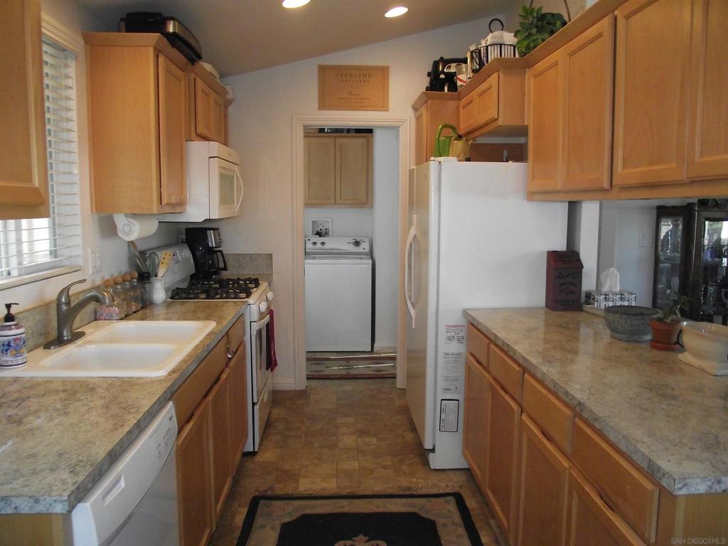 35109 Highway 79 Spc 203 Property Photo 20
