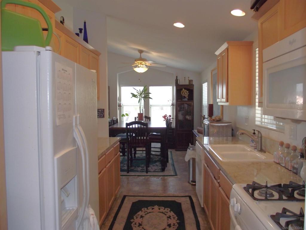 35109 Highway 79 Spc 203 Property Photo 23