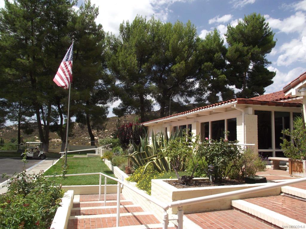 35109 Highway 79 Spc 203 Property Photo 44
