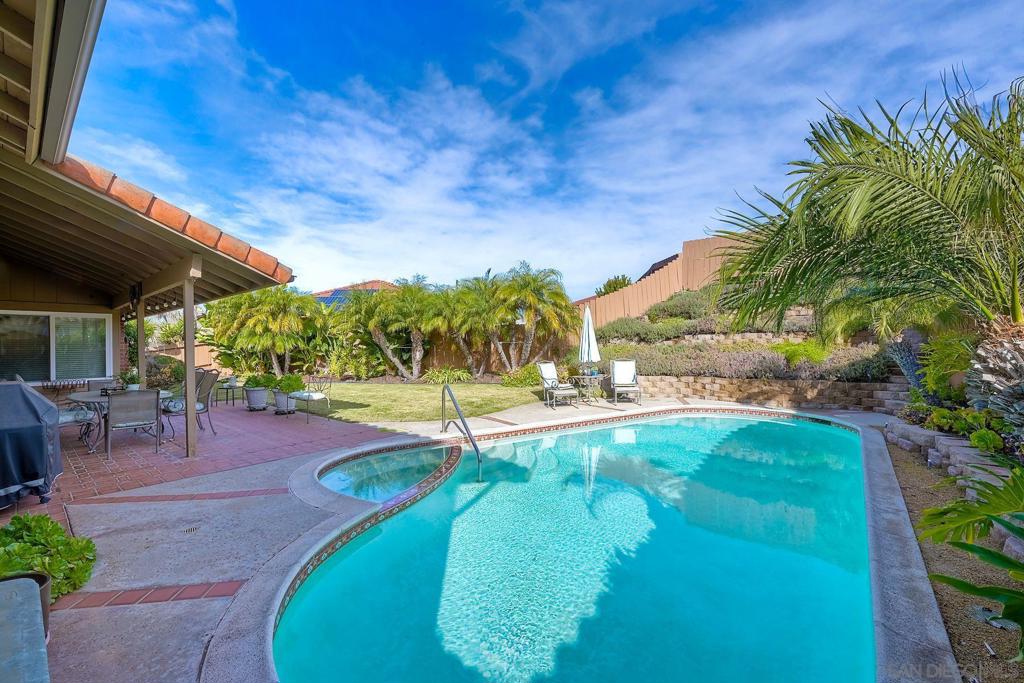 17417 Plaza Sonada Property Photo 5
