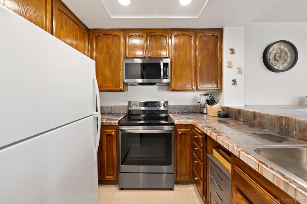12132 Royal Birkdale Row Unit 104e Property Photo 18