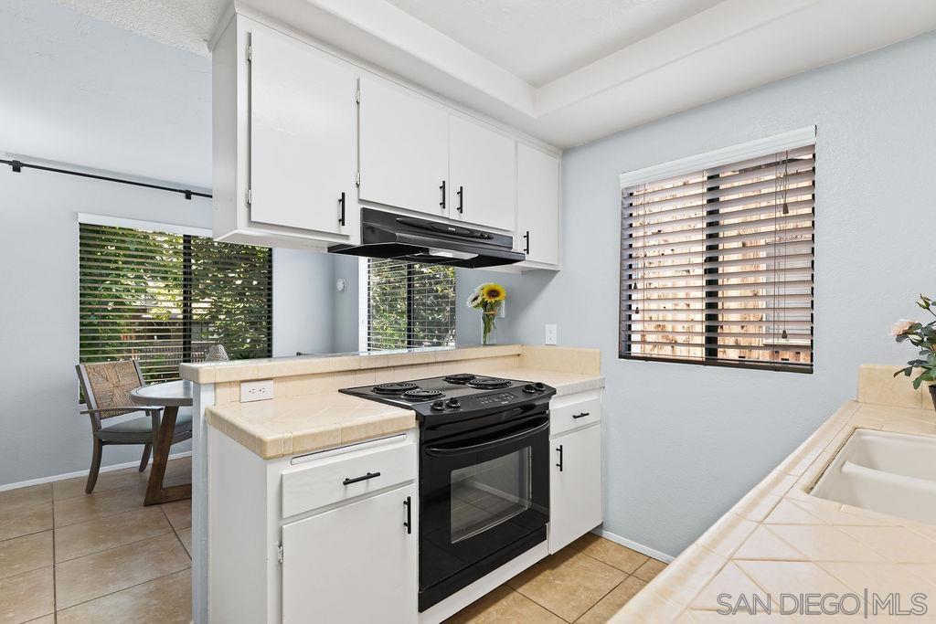 2157 Arnold Way 324 Property Photo 9