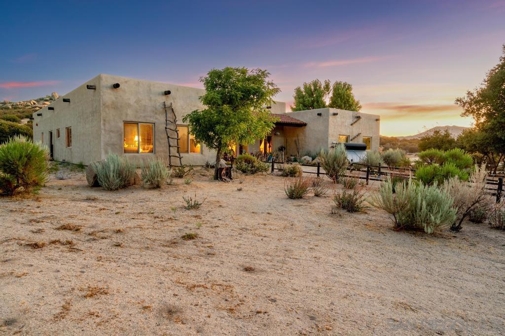 40760 Old Highway 80 Property Photo 1