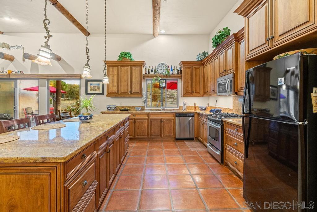 40760 Old Highway 80 Property Photo 16