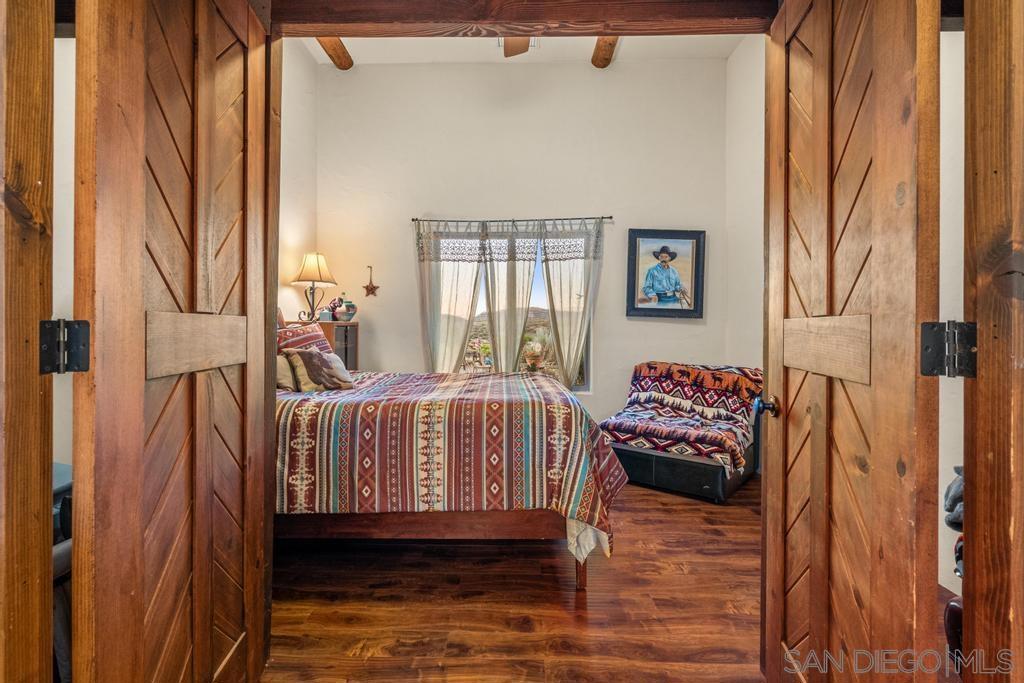 40760 Old Highway 80 Property Photo 24