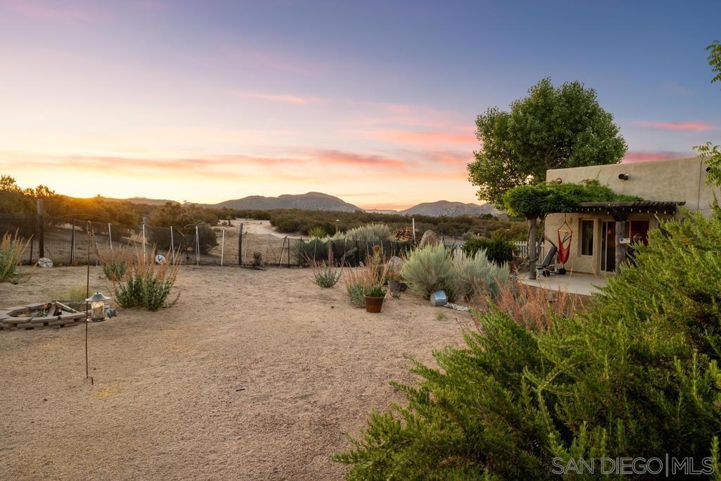 40760 Old Highway 80 Property Photo 44