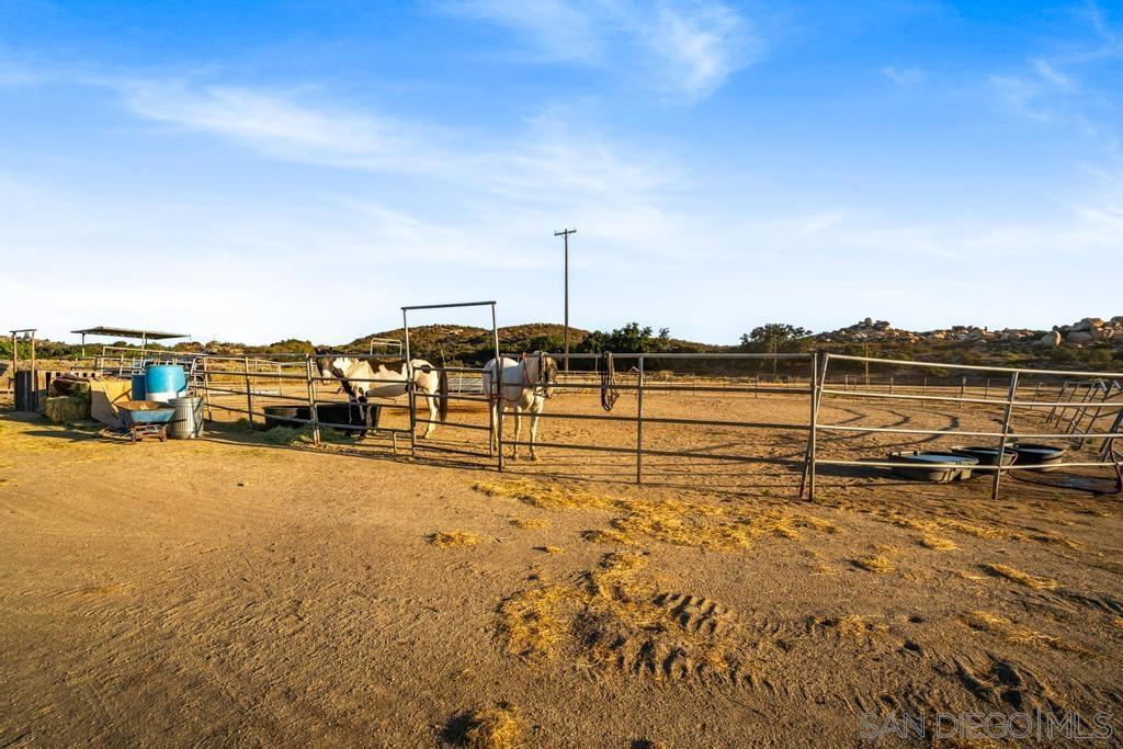 40760 Old Highway 80 Property Photo 47