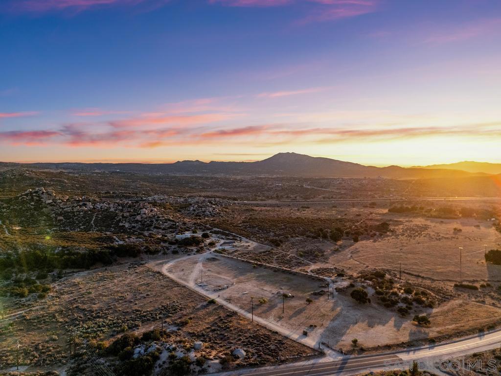 40760 Old Highway 80 Property Photo 51