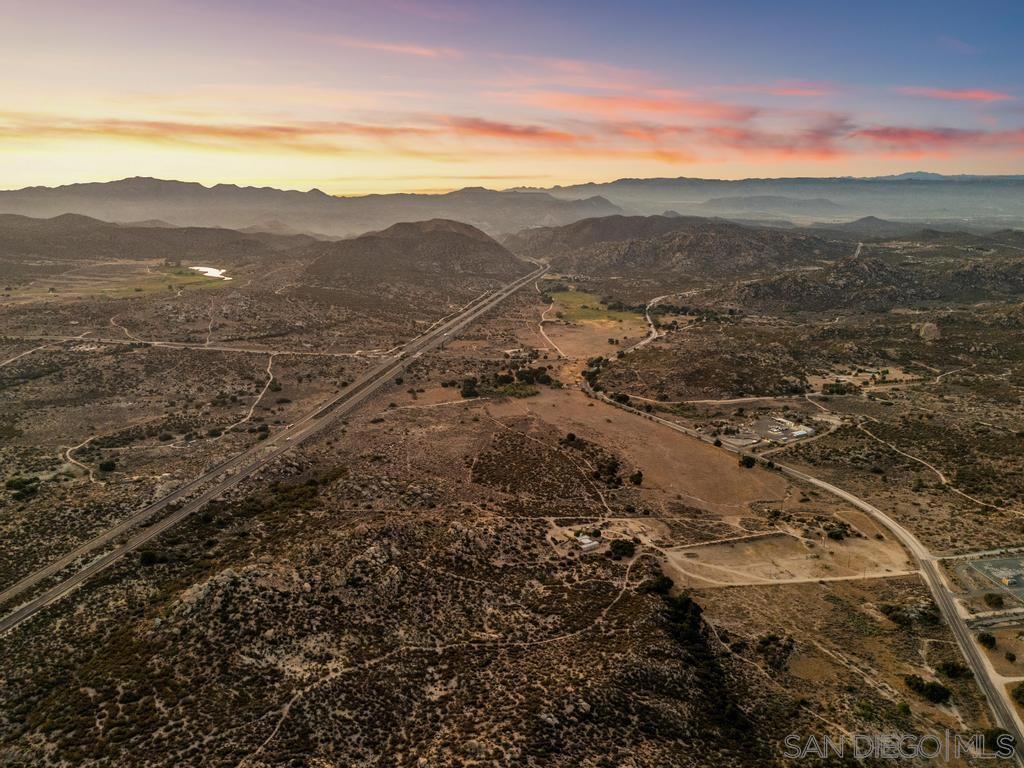 40760 Old Highway 80 Property Photo 61
