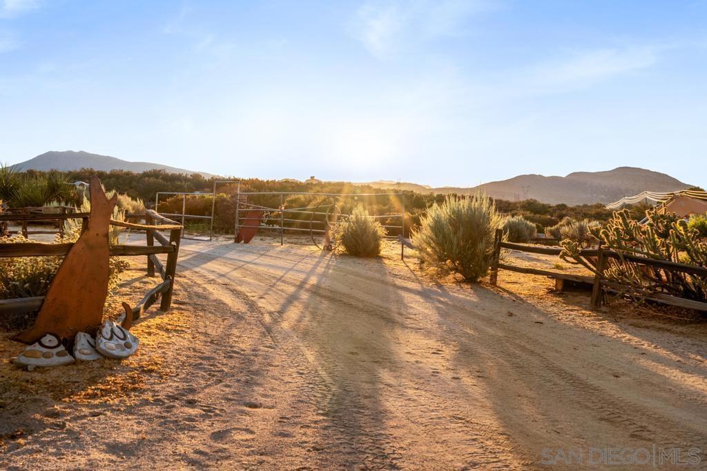 40760 Old Highway 80 Property Photo 74