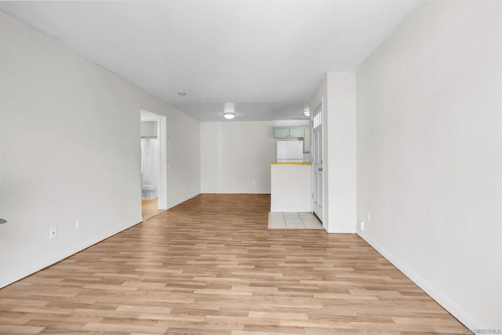 3566 Sunset Ln 71 Property Photo 4