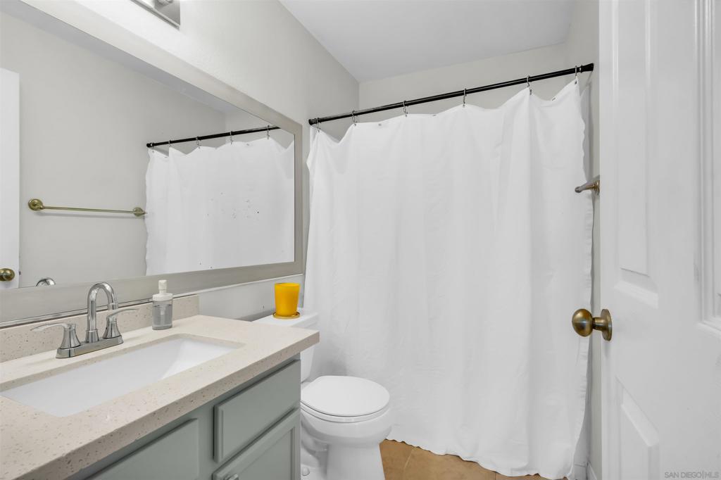 3566 Sunset Ln 71 Property Photo 9